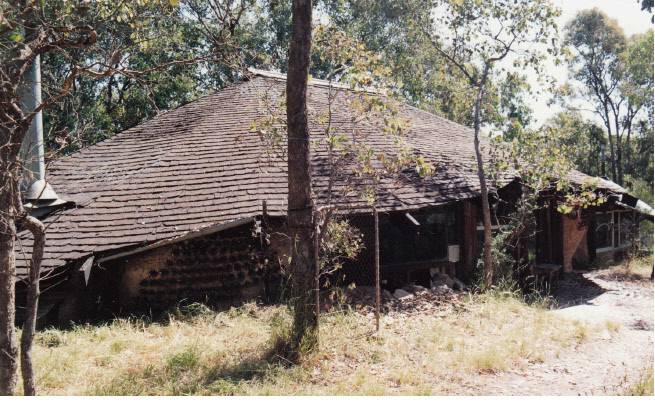 Leon Saper Residence 60 Dunmoochin Rd Colour 1 - Shire of Eltham Heritage Study 1992