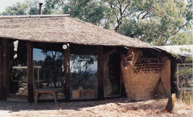 Leon Saper Residence 60 Dunmoochin Rd Colour 3 - Shire of Eltham Heritage Study 1992