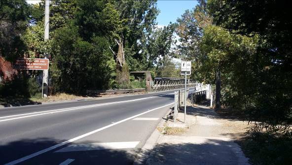 Chandler Highway Bridge looking to the south (City of Boroondara) 
from the northern side of the bridge (City of Yarra).jpg