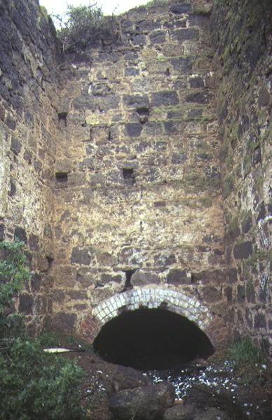 lime4 kiln complex limeburners point geelong kiln detail