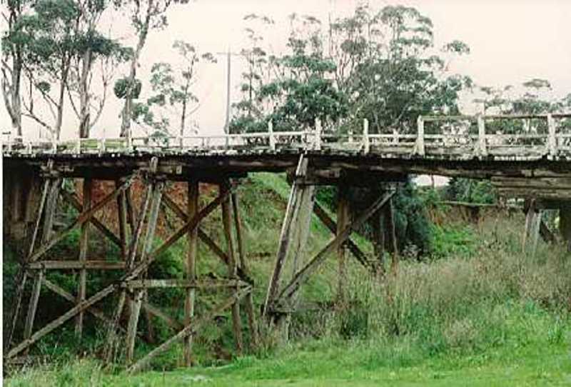 B3737 Trestle Bridge Keilor