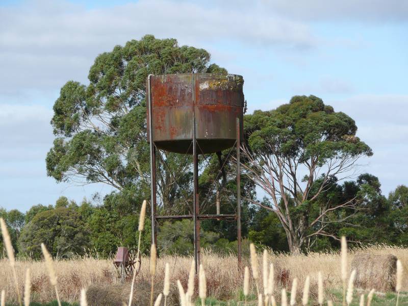 PIRRON YALLOCK RAILWAY STATION COMPLEX SOHE 2008