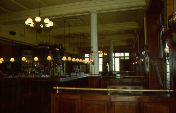 HER2001 001296 rvib st kilda rd ormond hall annexe 2001