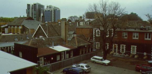 HER2001 001296 rvib st kilda rd view from north east 2001