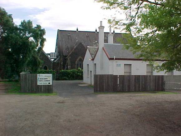 H00633 st giles church gheringhap street geelong rear of school oct01
