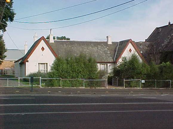 H00633 st giles geelong free church school oct01