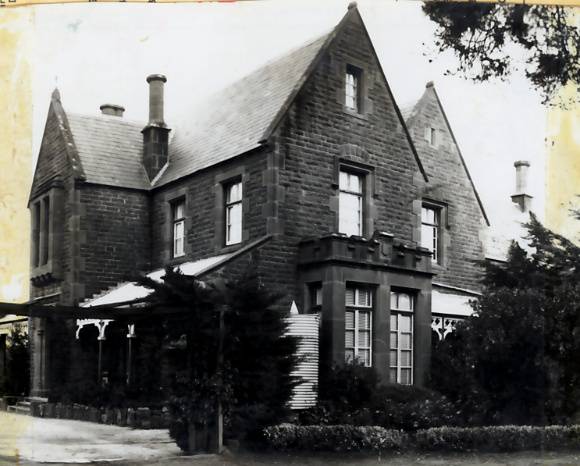B1617 Norwood Homestead Wareek