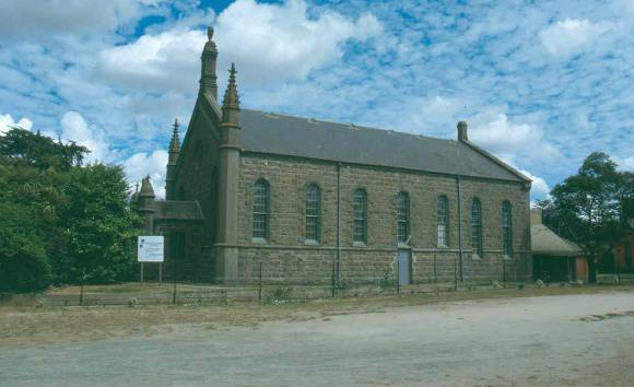 H01989 former congreg church kyneton1