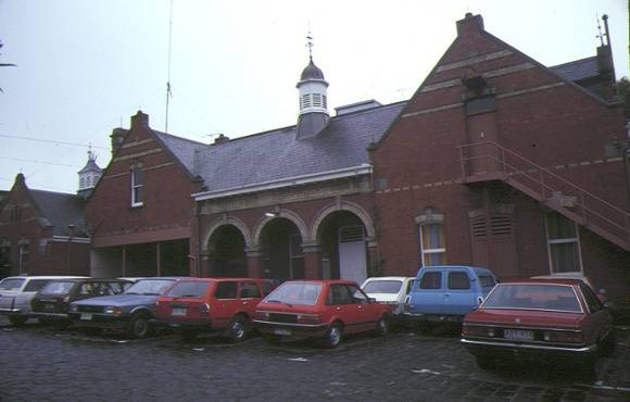 H01619 airlie domain road south yarra police officers college former stable at rear