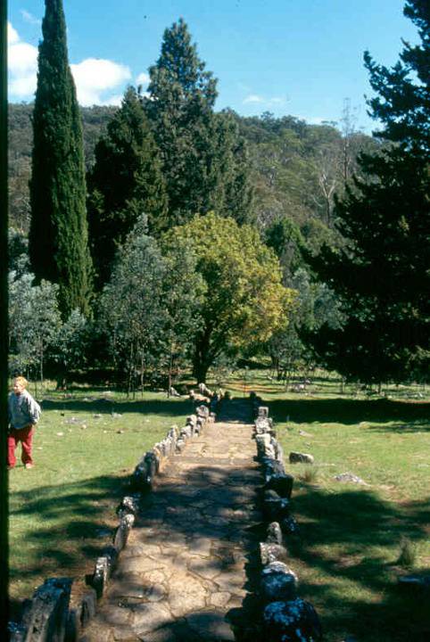 H01978 buchan caves h1978 landscape h1978