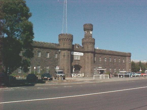 H01551 1 pentridge mar02 