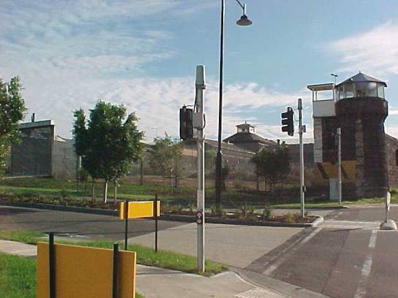 H01551 pentridge h division may 02 