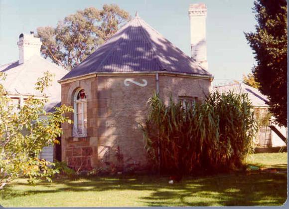 adelaide vale homestead and  outbuildings goornong octagonal room