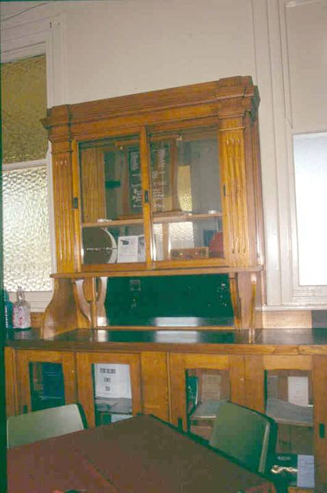 h02044 lilydale railway station refreshment rooms3