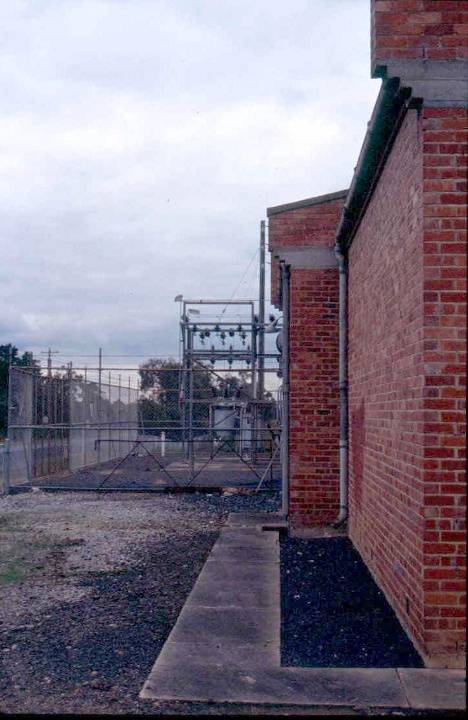 h02025 2 bunyip sub station jul03 jc