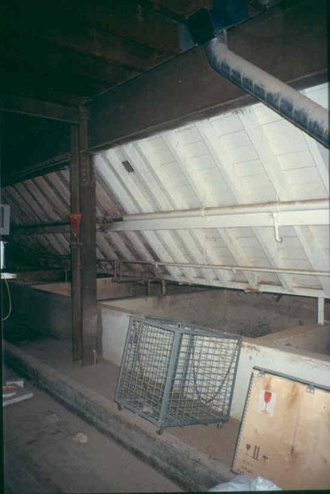 h02050 richmond maltings steeps and grain hoppers 1930 malthouse mz june03
