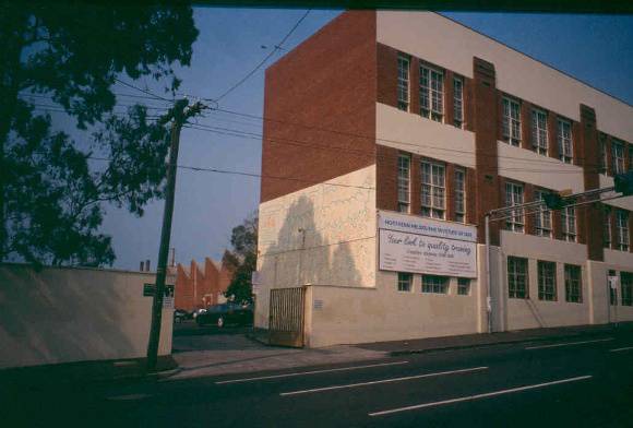 h02055 johnston st view