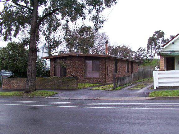 319 Barkly Street