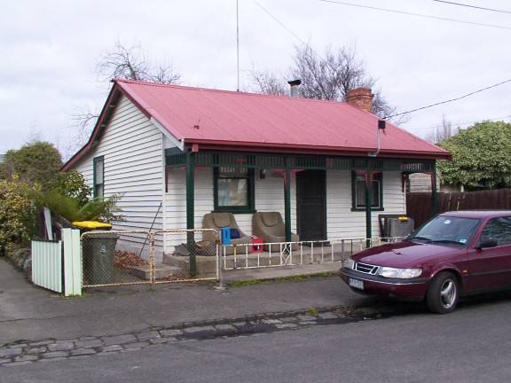 30 Steinfeld Street South