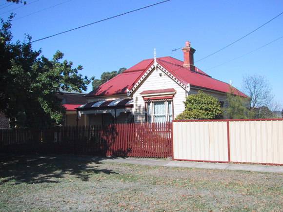 310 Chisholm Street