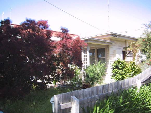 310 Drummond Street South
