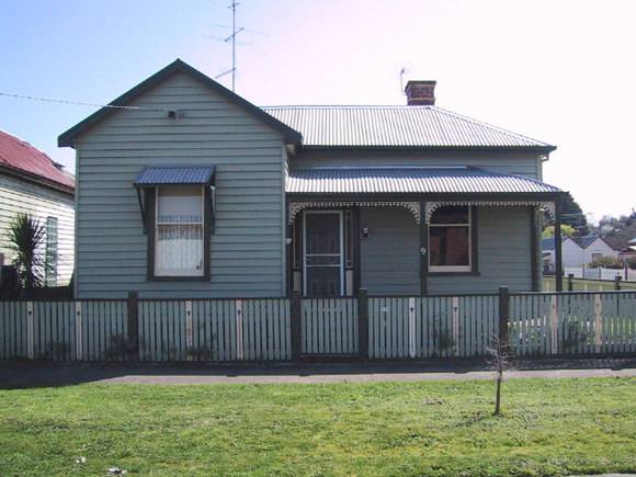 9 Morres Street