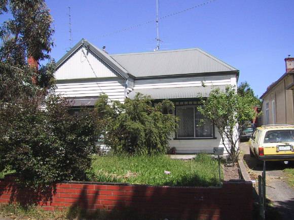110 Drummond Street South