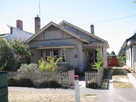 318 Ligar Street