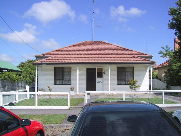 208 Ascot Street South