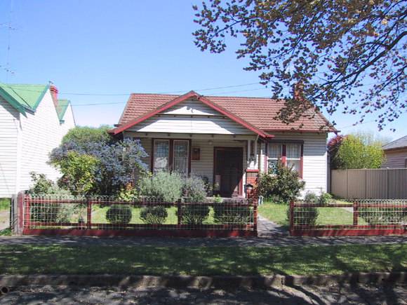 514 Talbot Street South