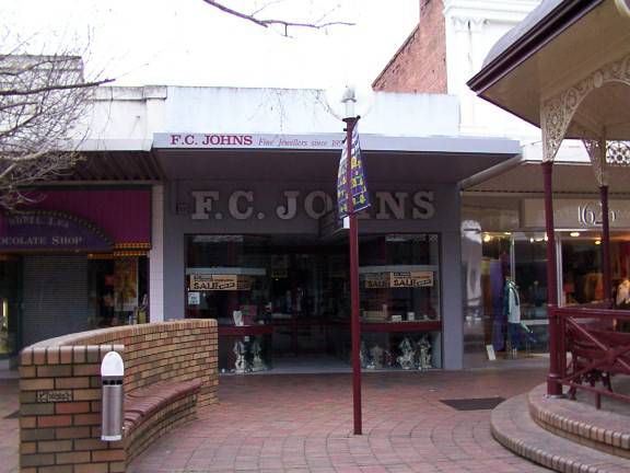 60 Bridge Mall