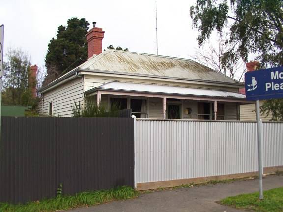 703 Barkly Street