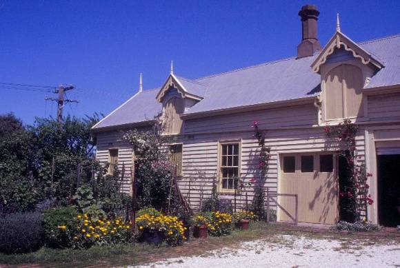 belleville ryrie street geelong stables she project 2004