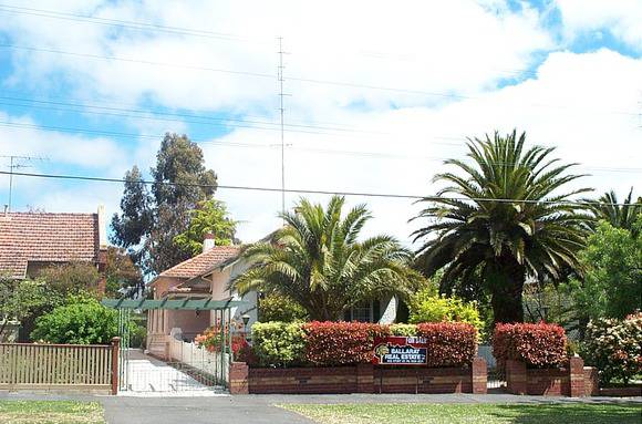 309 Macarthur Street