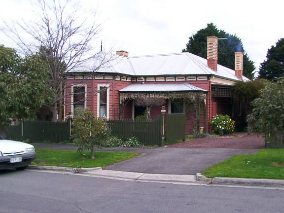 3 Albion Street