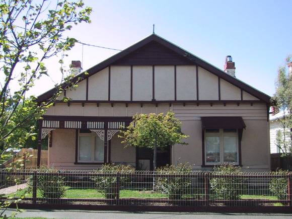 301 Pleasant Street South