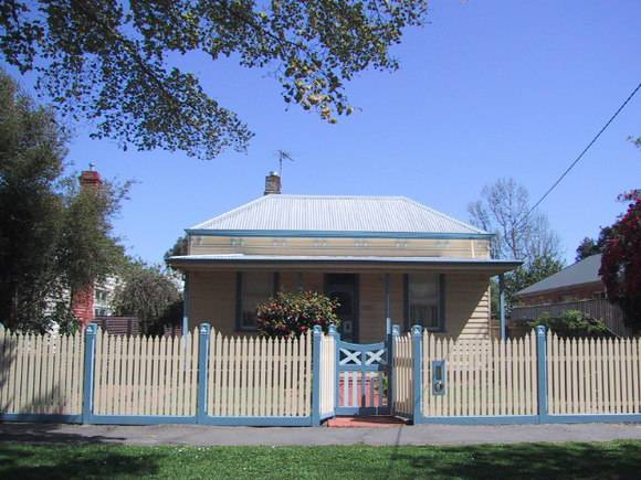 120 Ripon Street South