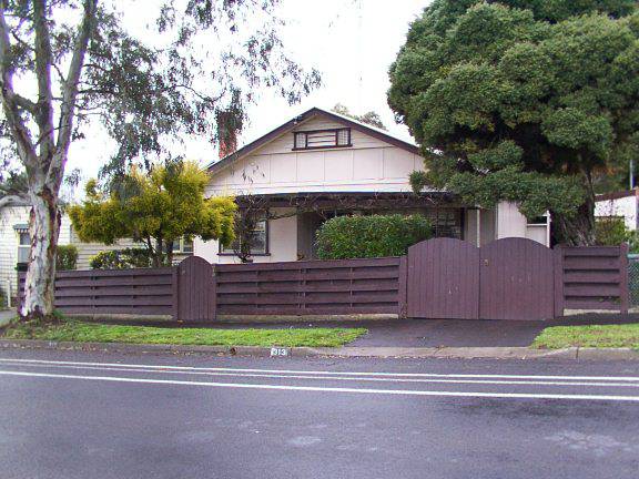 313 Barkly Street