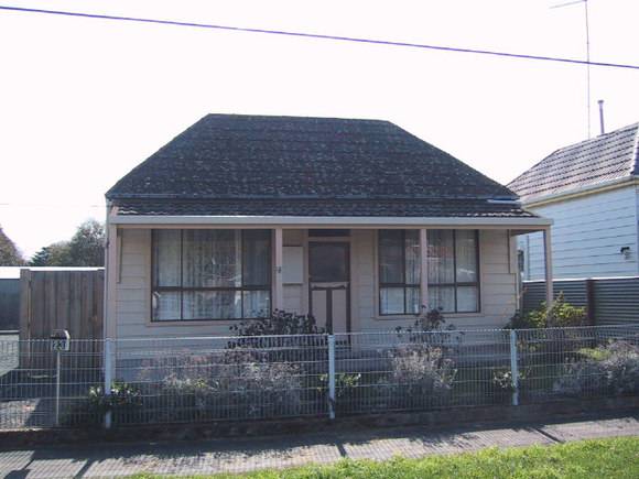 23 Morres Street
