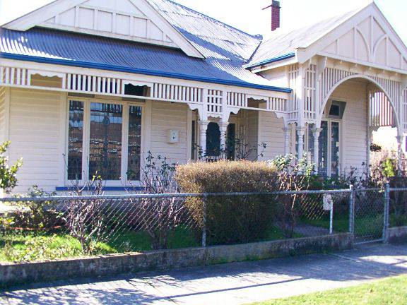 1 Gladstone Street