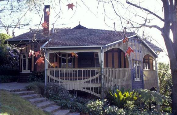 chadwick house the eyrie eaglemont south elevation she project 2003