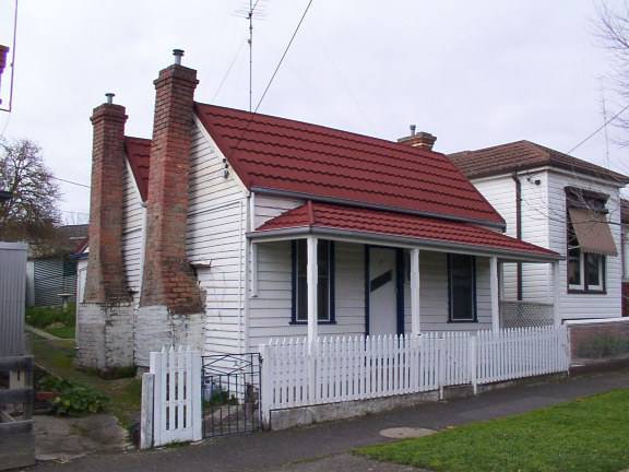 71 Peel Street South