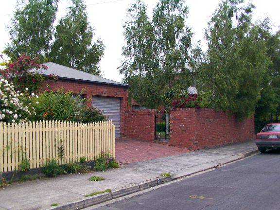 1414 Sturt Street