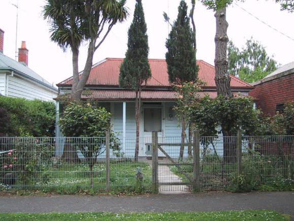 12 Talbot Street South