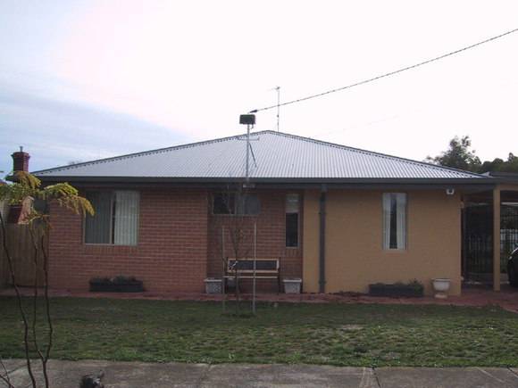 299 Humffray Street North