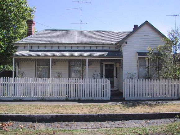 316 Urquhart Street