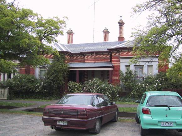 4 Talbot Street South