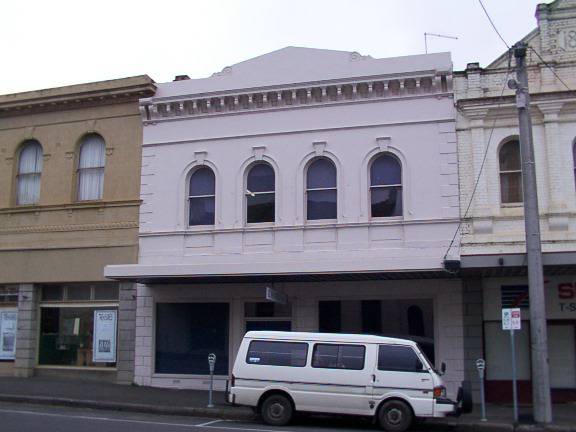 32 Main Road