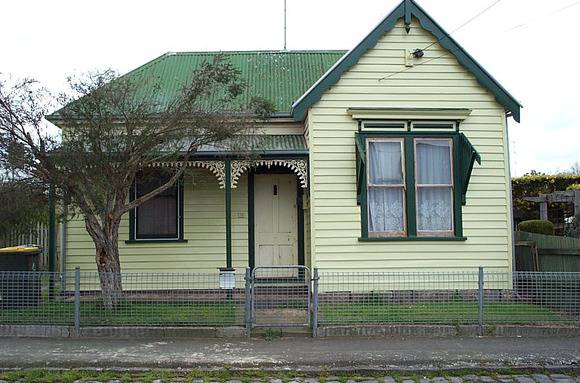 28 Little Clyde Street