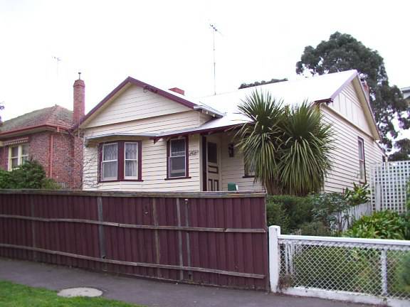 712 Barkly Street